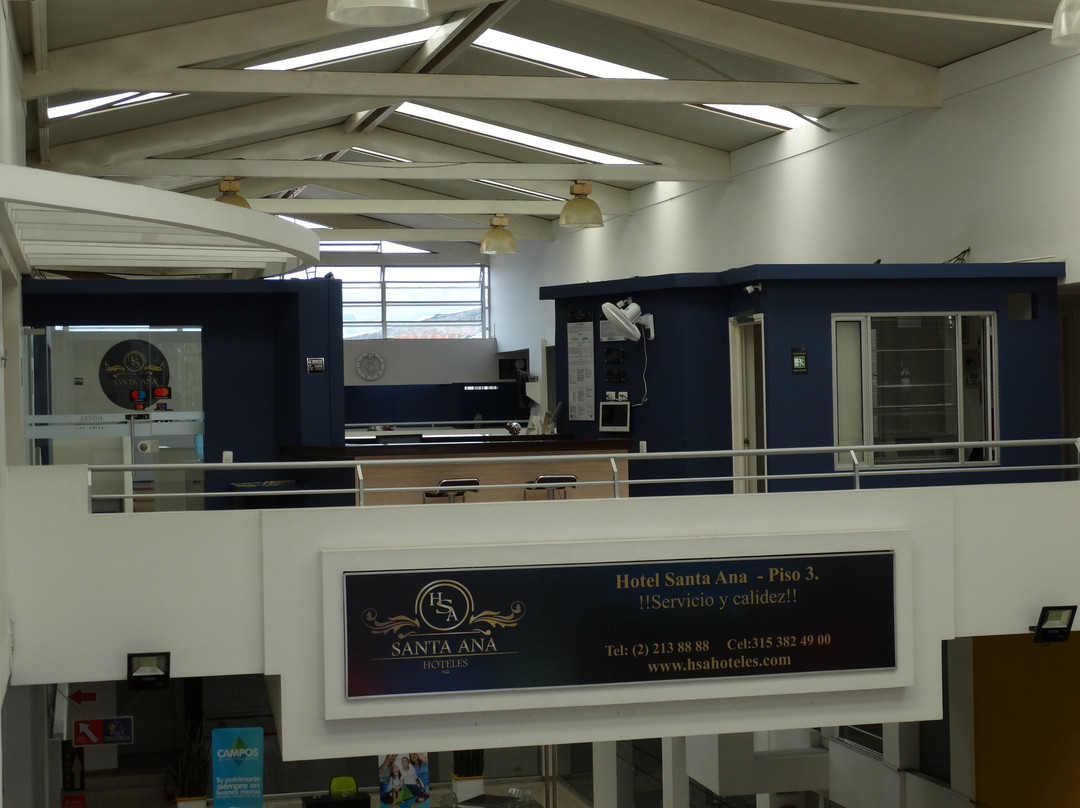 Hotel Santa Ana主图