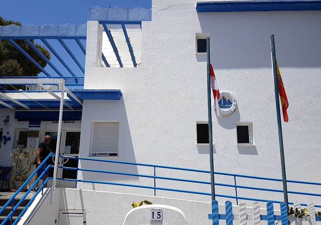 Hostal Puerto Genoves主图