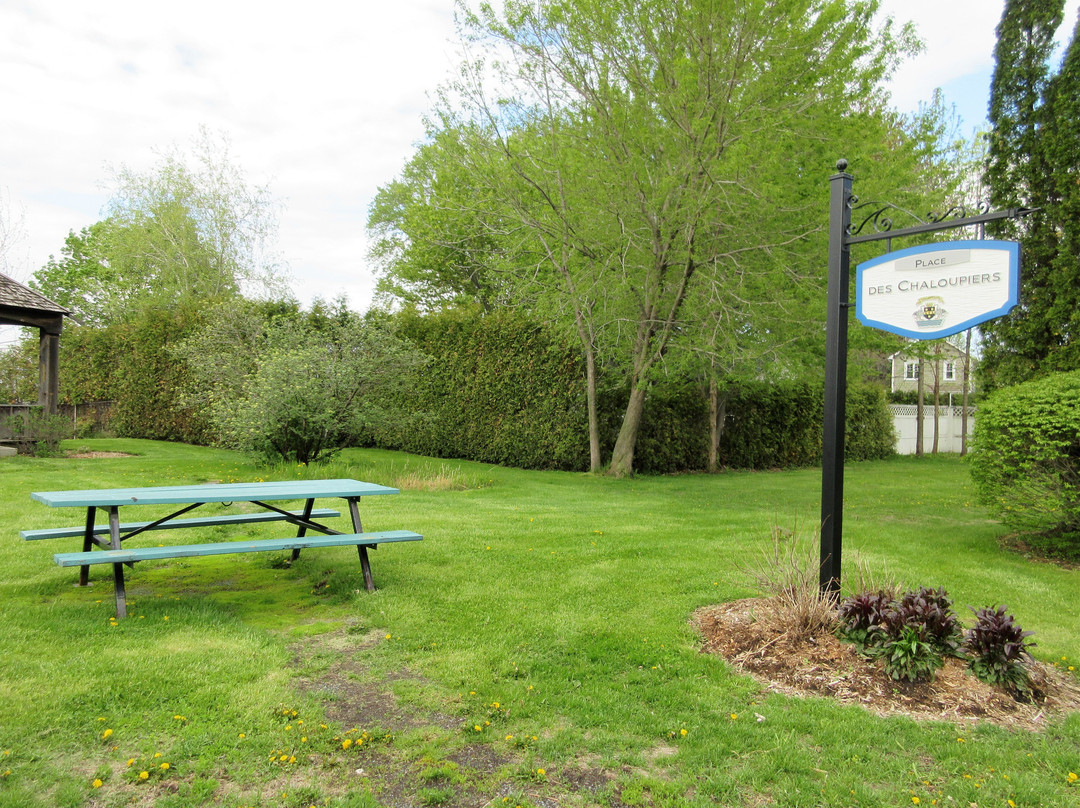 Moulin Banal-Vercheres必去景点