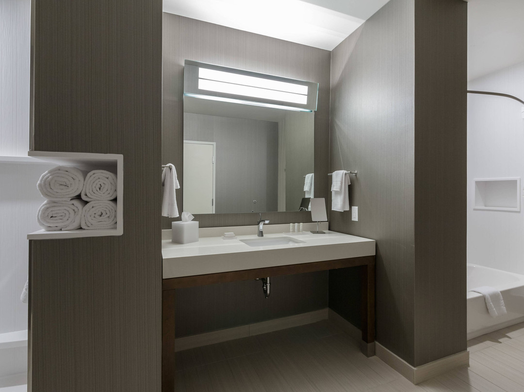 Courtyard South Bend Downtown主图