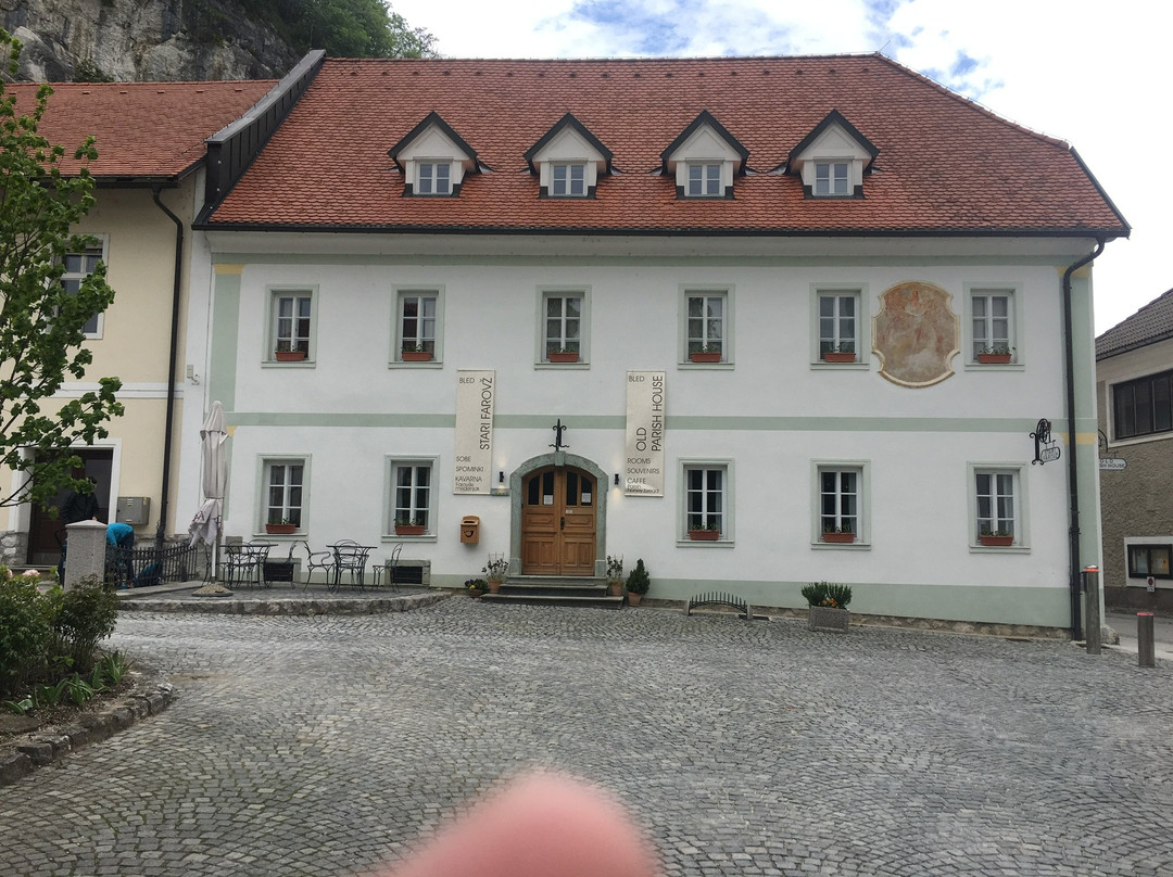 Old Parish House主图