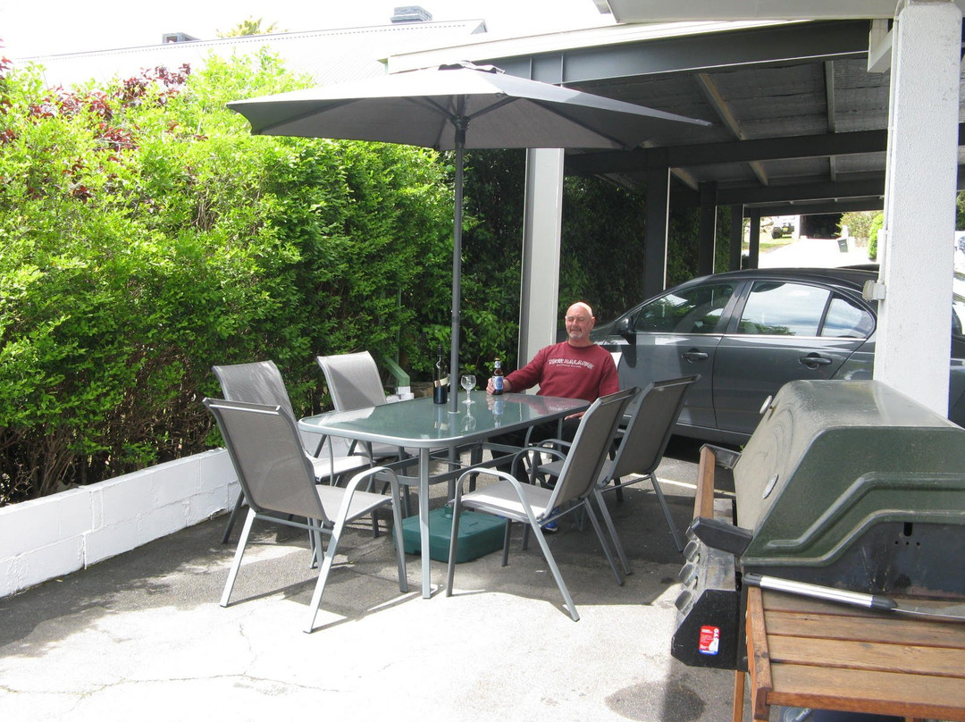 White Manor Motel主图