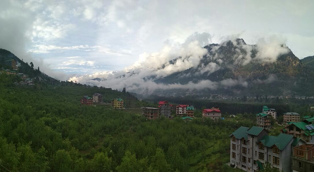 The Explorers Inn主图