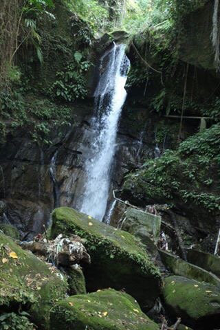 Palsajingin Falls景点图片