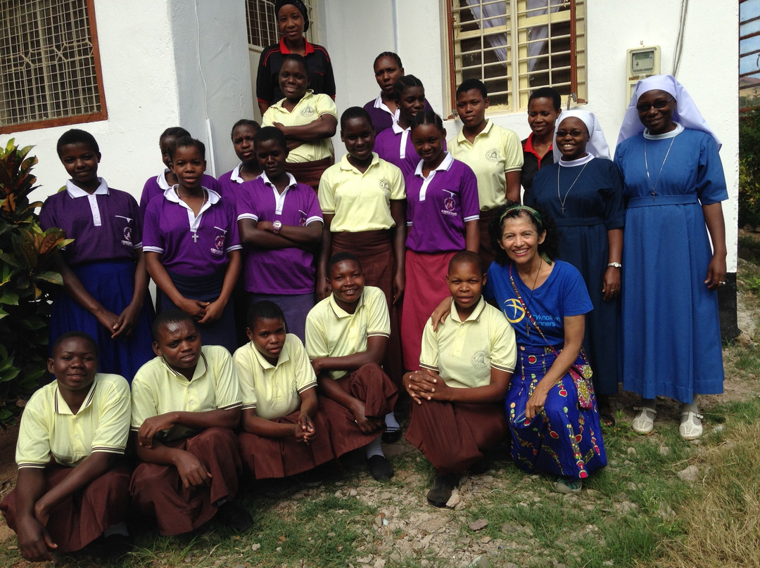 Rosemiriam Dagg Center-Musoma必去景点