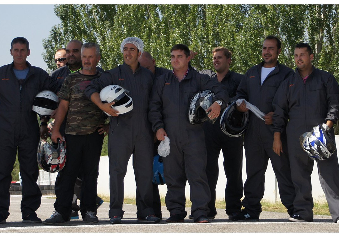 Karting Cabanas Raras-蓬费拉达必去景点