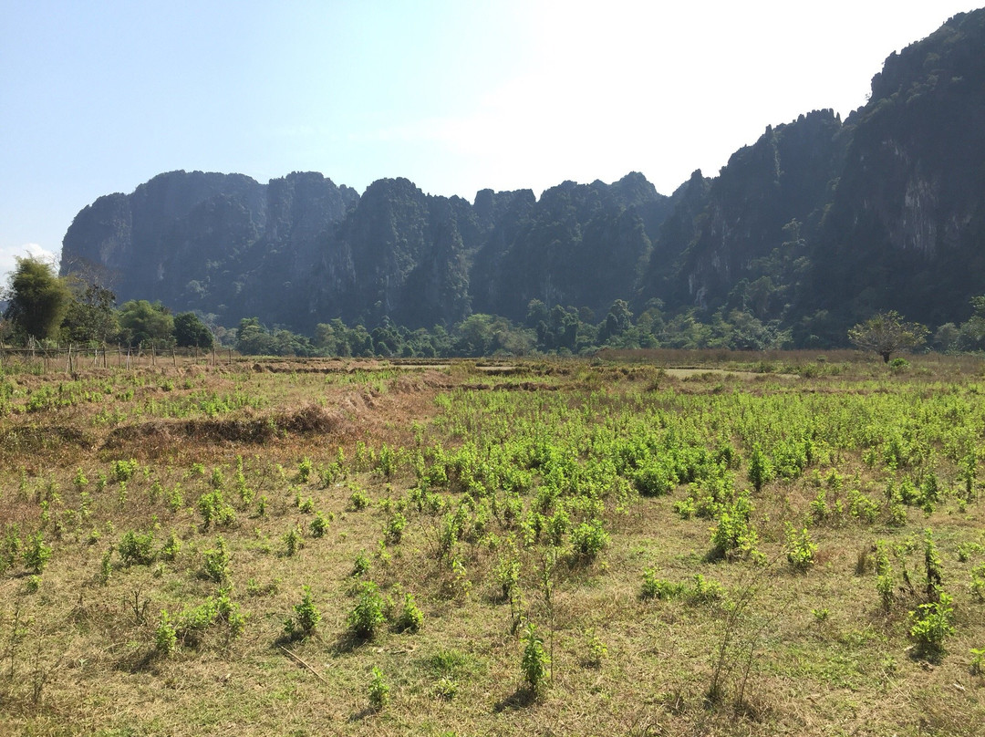 Num Bor Keo Cave-旺阳必去景点