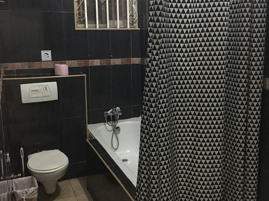 Ex-Tee Crystal Hotel主图