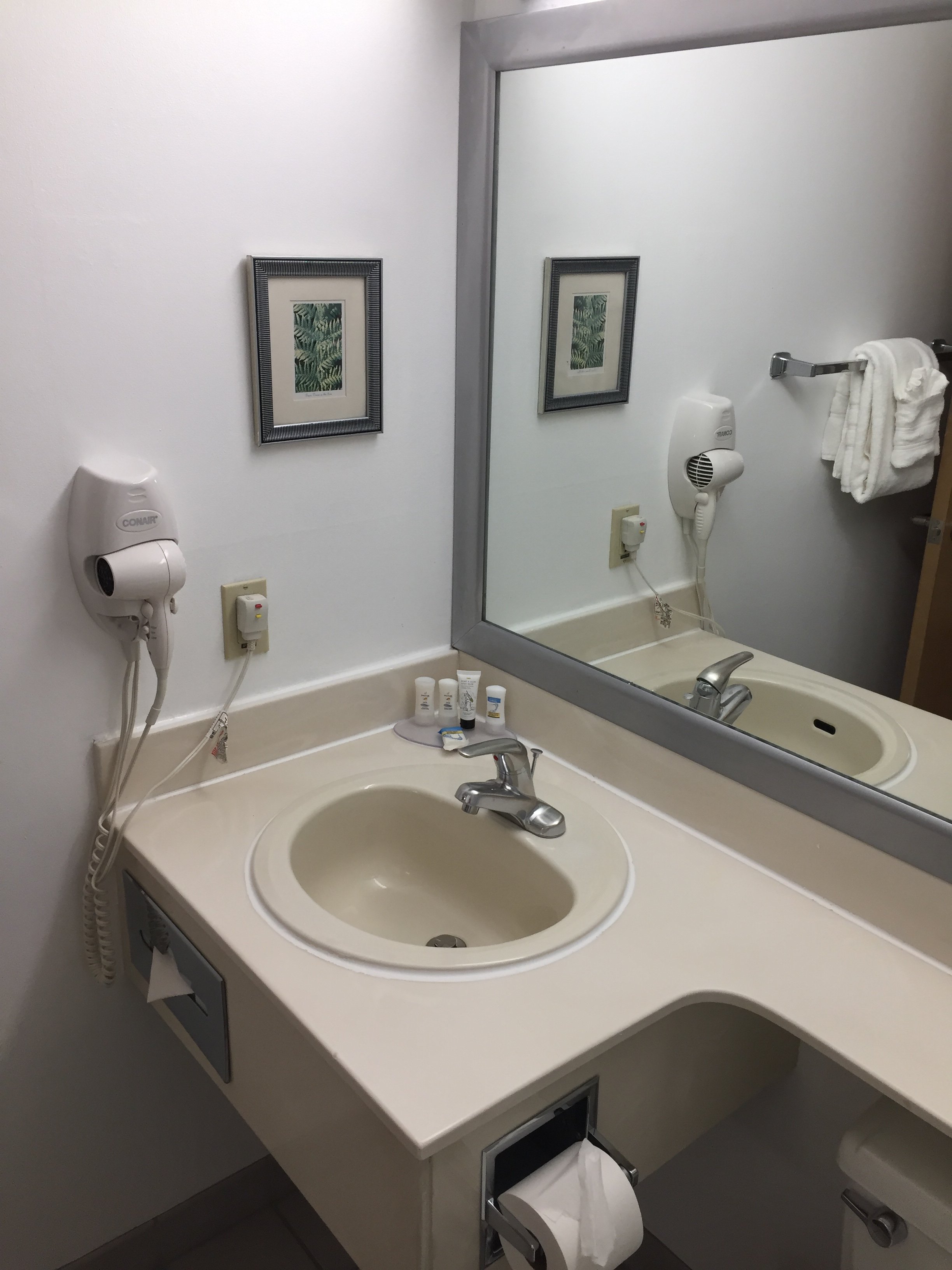 法明顿美国最有价值旅馆-浴室