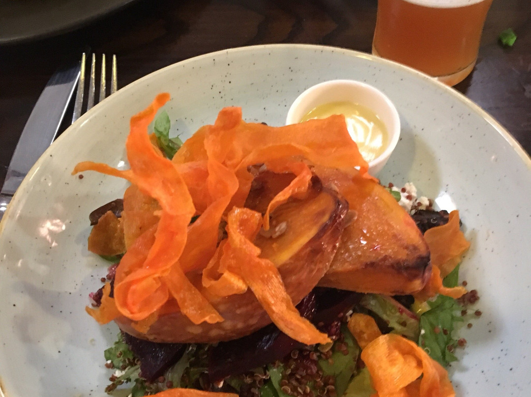 The Tamworth Hotel主图