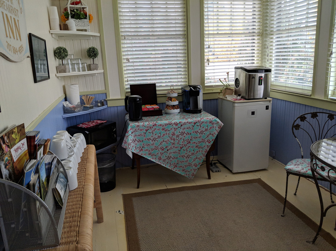 Kelley & Young Wine Garden Inn主图