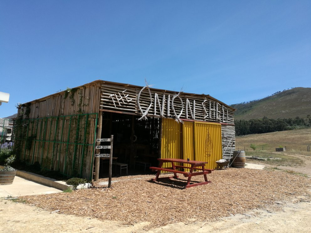 卡里登餐馆和美食-The Onion Shed