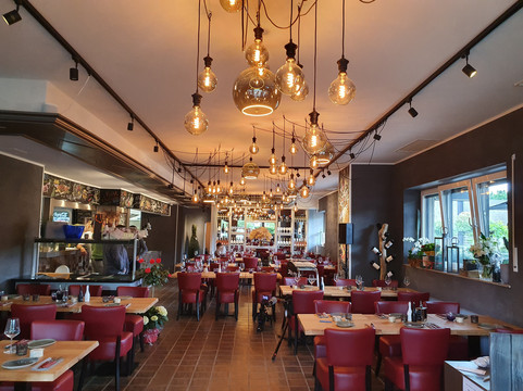 Restaurant Und Steakhaus Lu.st