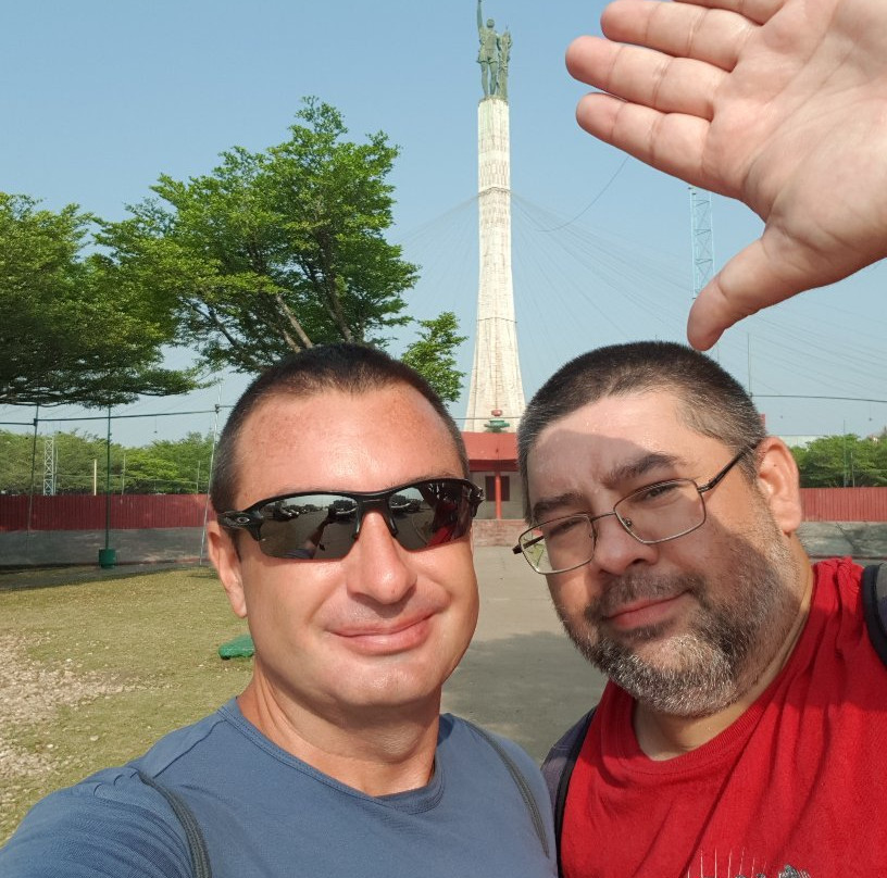 Etoile Rouge-科多努必去景点