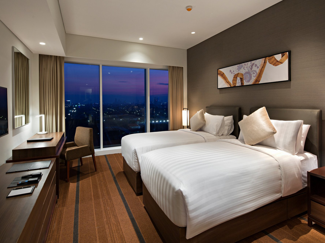 Oakwood Hotel & Residence Surabaya