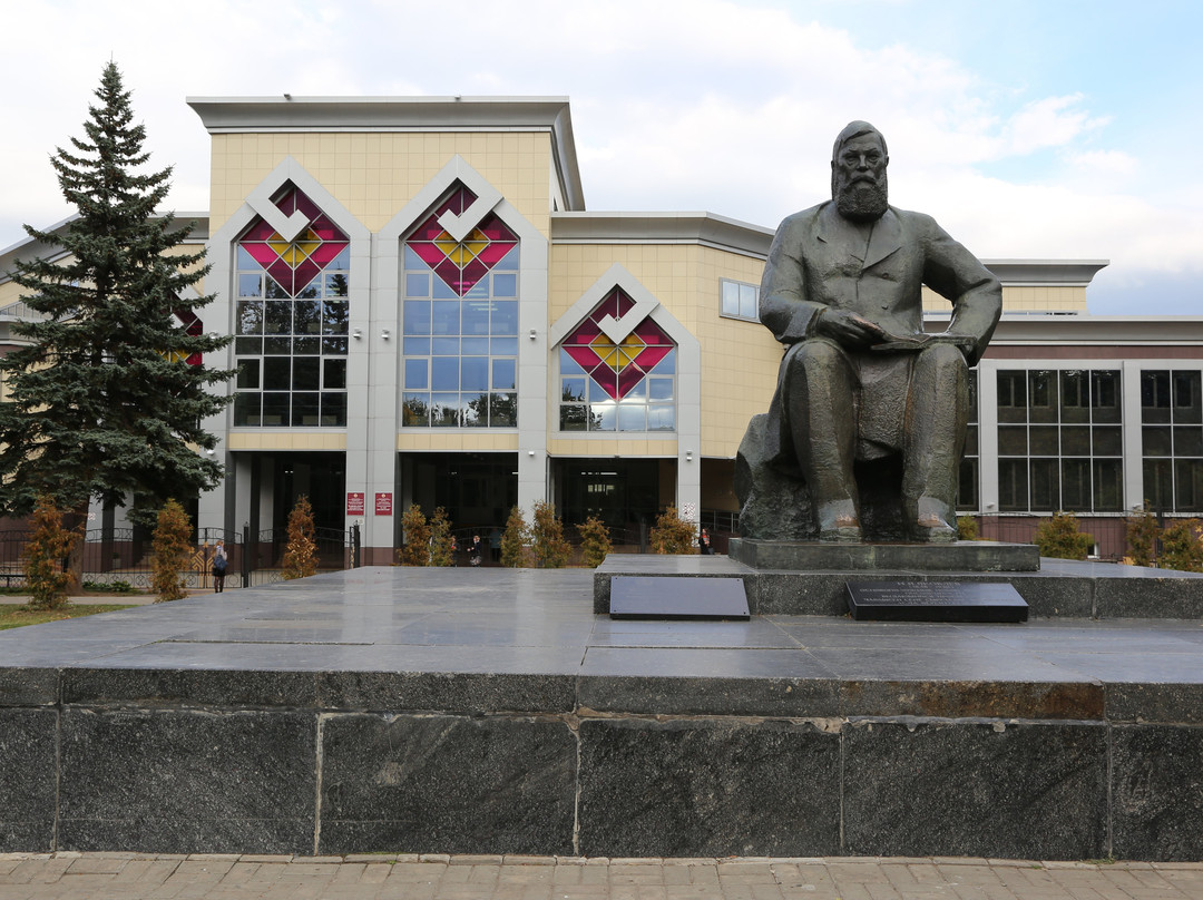 Monument to Ivan Yakovlev-Cheboksary必去景点