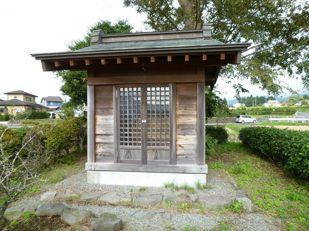 Muika Ichiba Sengen Shrine景点图片