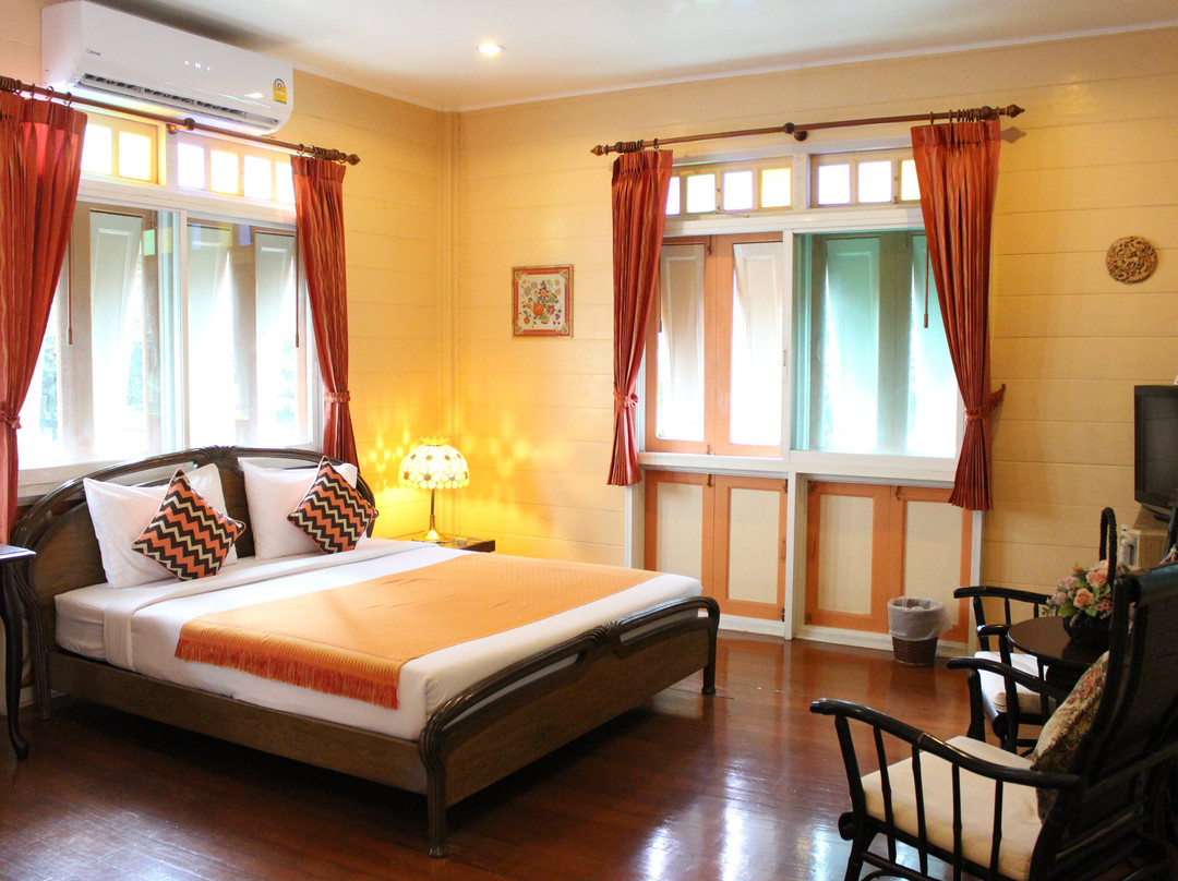 萨森山姆酒店主图