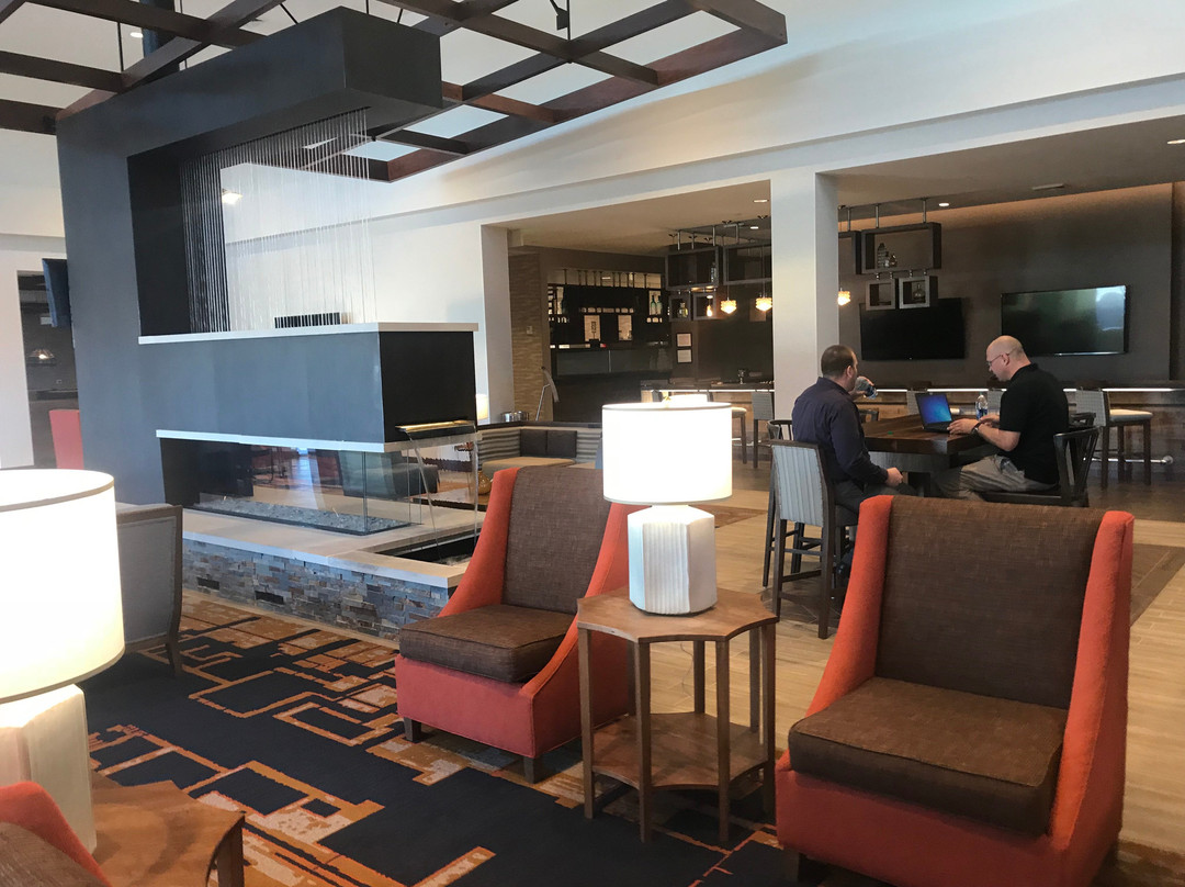 Embassy Suites by Hilton South Jordan Salt Lake City主图