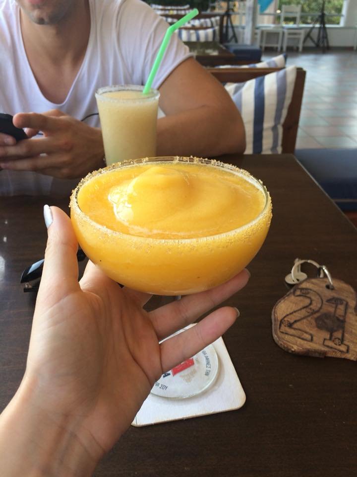 Blue Nest Kos-餐饮