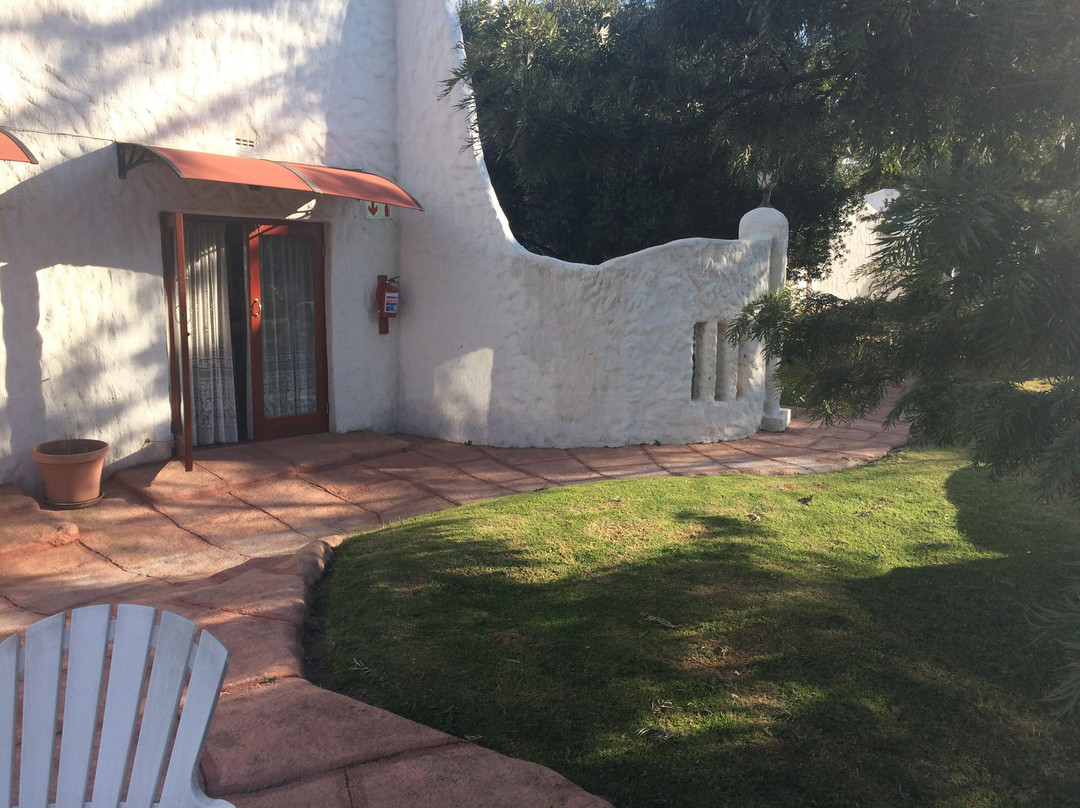 By Bush Telegraph Lodge主图