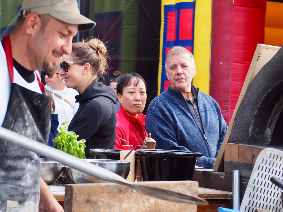 Hobsonville Point Farmers Market景点图片