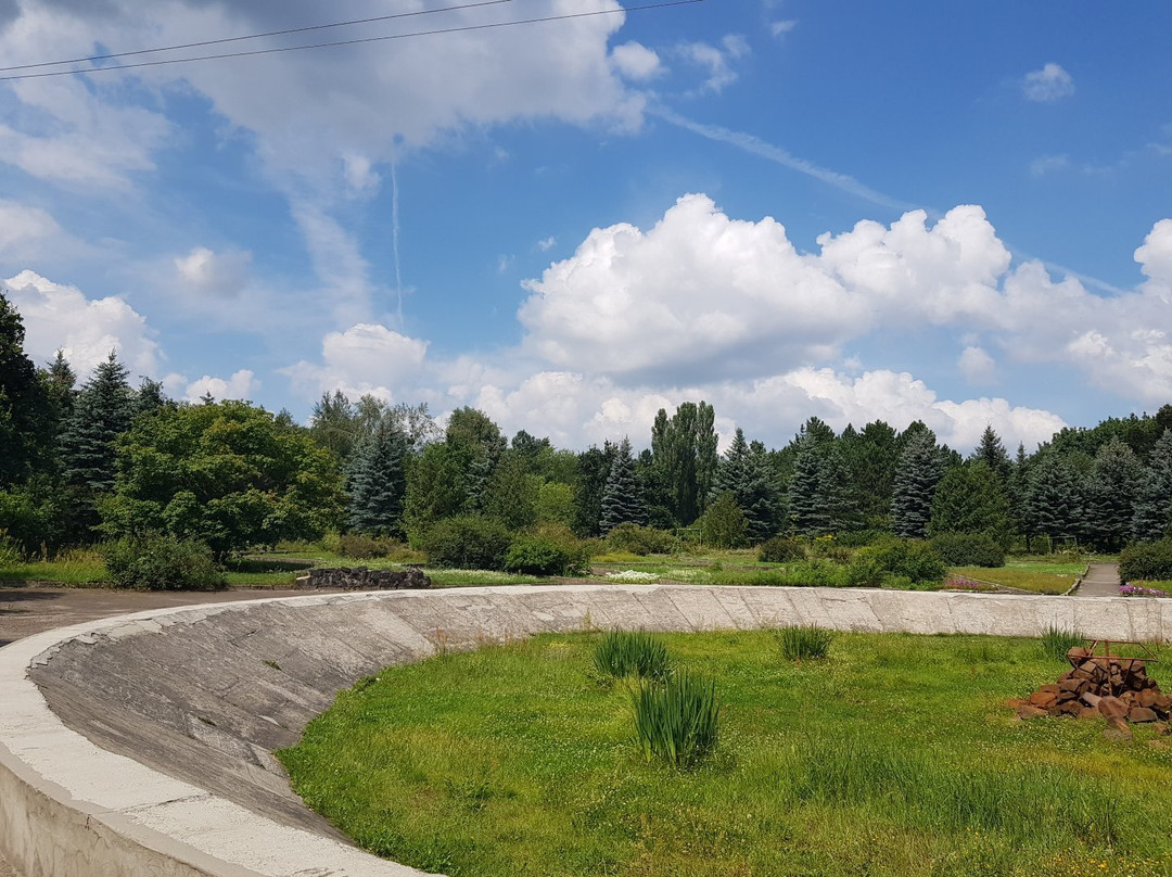 Antonivka旅游景点-Bereznivskiy Dendropark