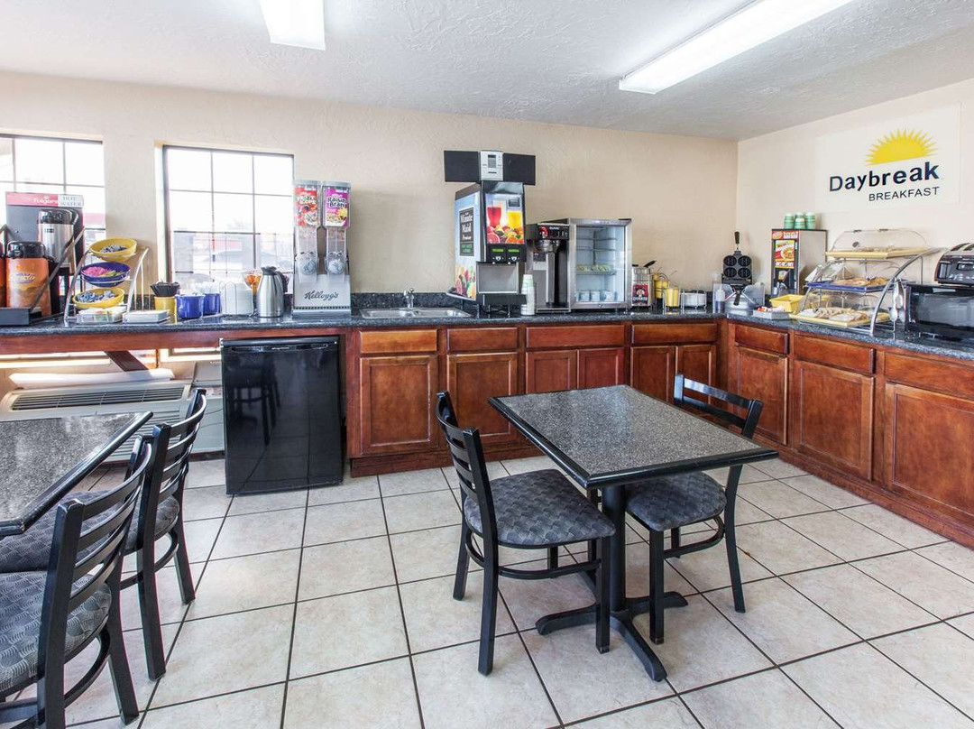 Days Inn by Wyndham El Reno主图