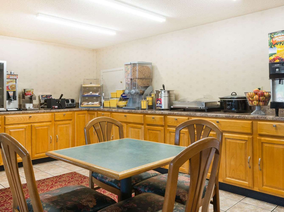 Days Inn by Wyndham Paintsville主图