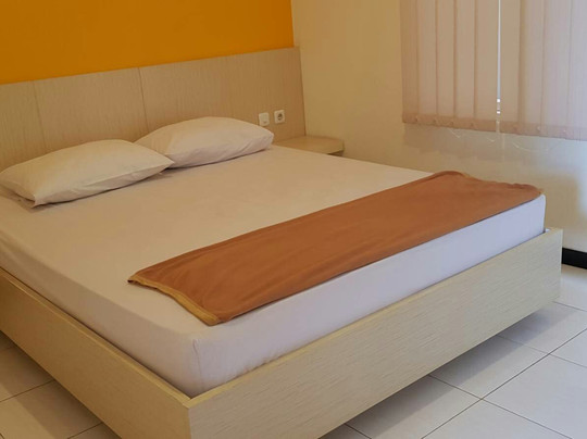 Triwung Lor酒店住宿-Pink House