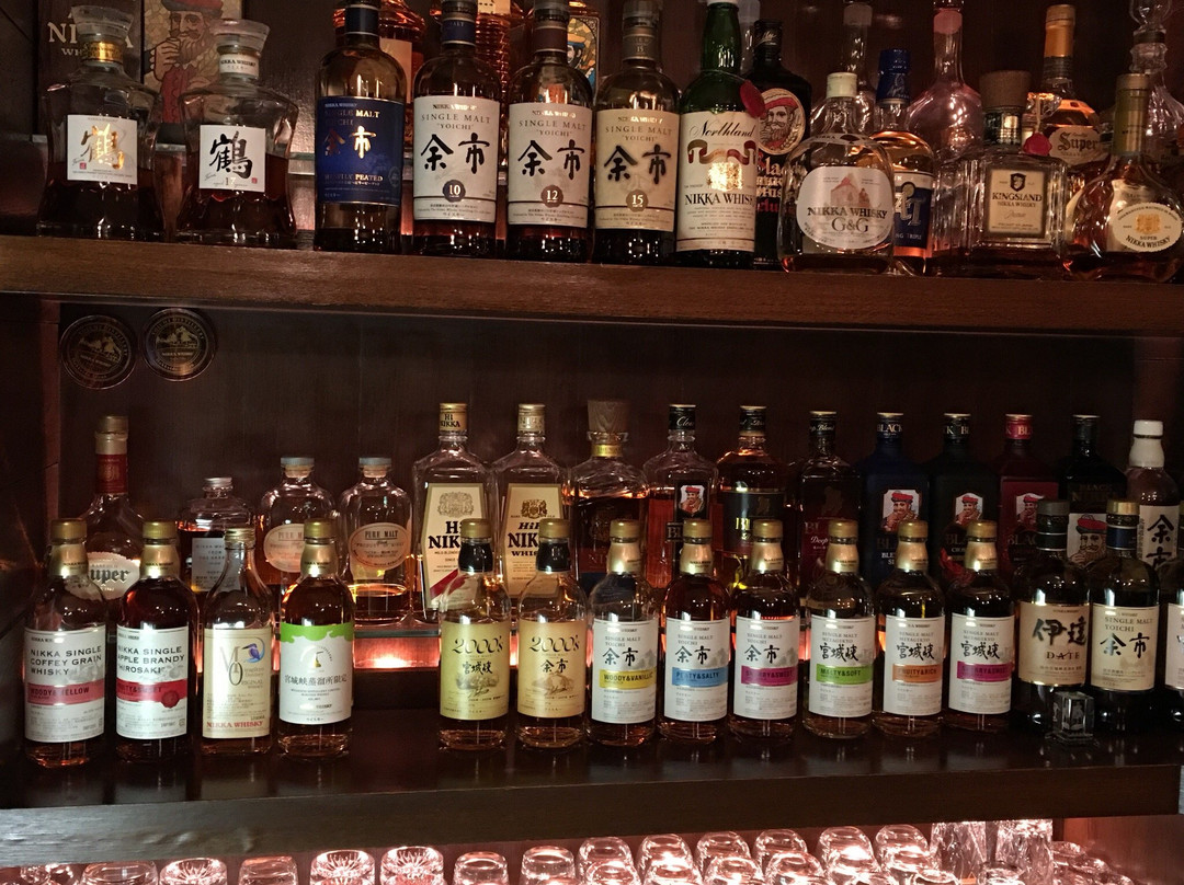 バー&カフェニッカバー リタ