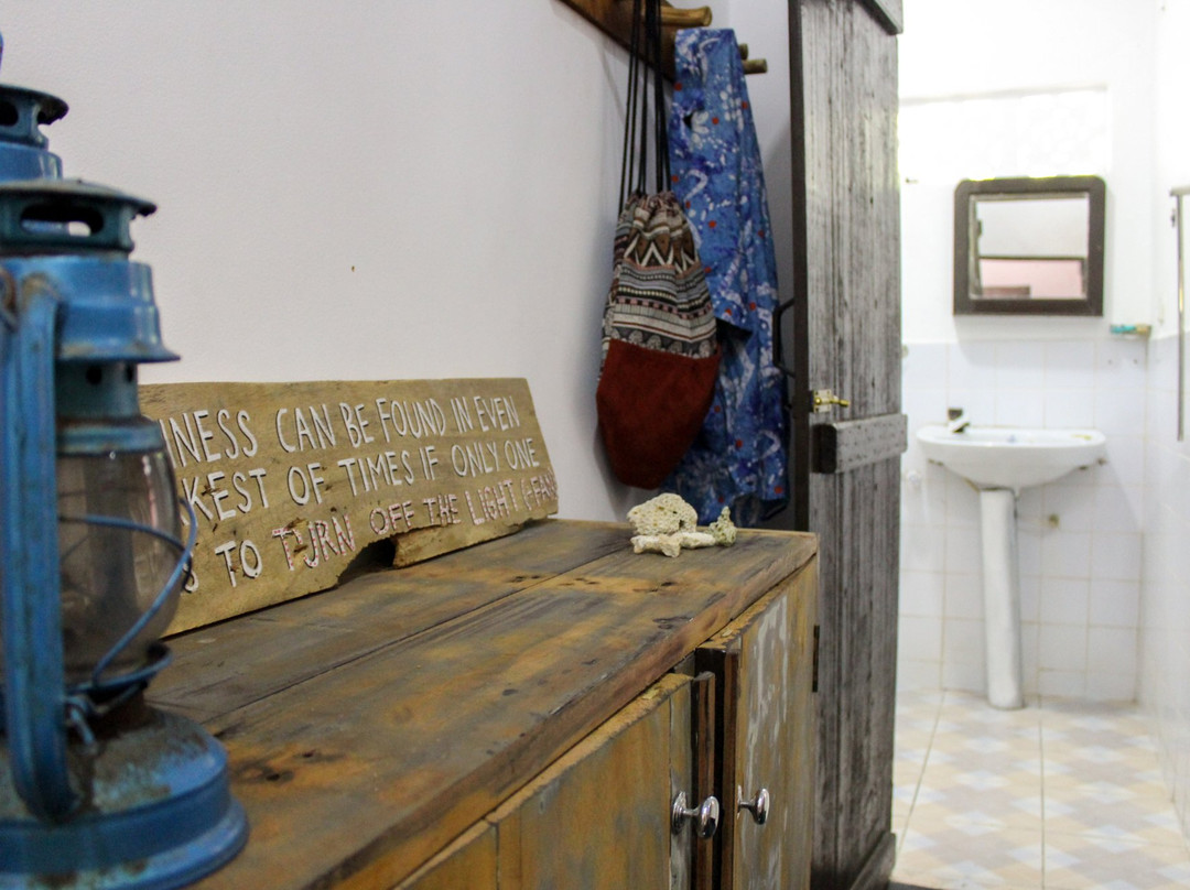 The West Coast House主图