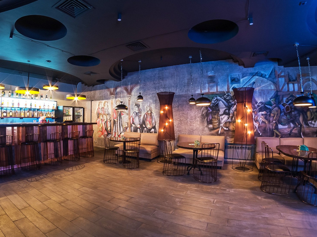 Petropavlovka餐馆和美食-Solo