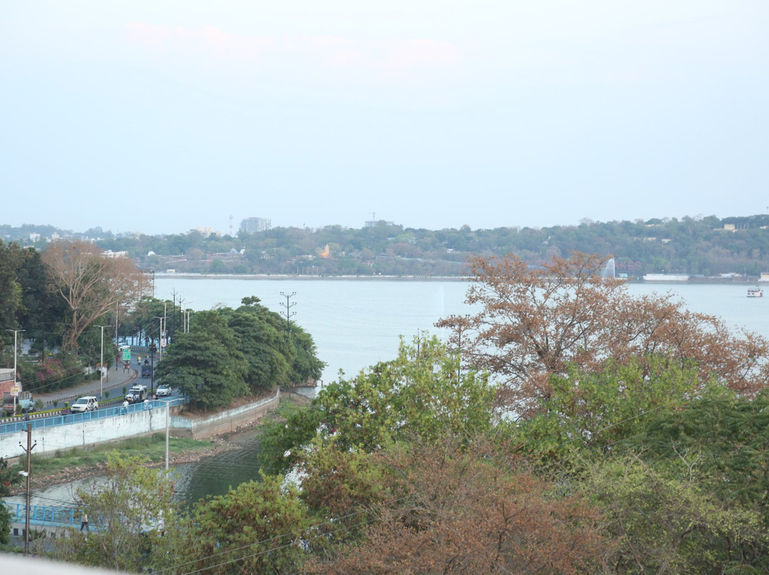 Lake Hills Serviced Apartment主图