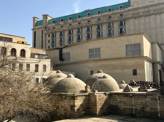 Aptek Museum and Bathhouse-巴库必去景点