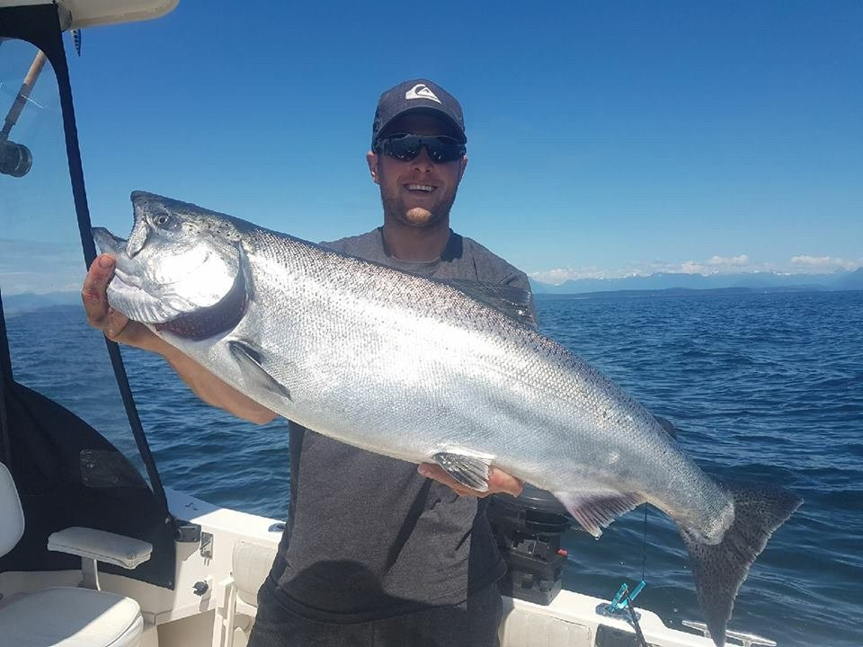 Top Guides Fishing Charters-坎贝尔里弗必去景点
