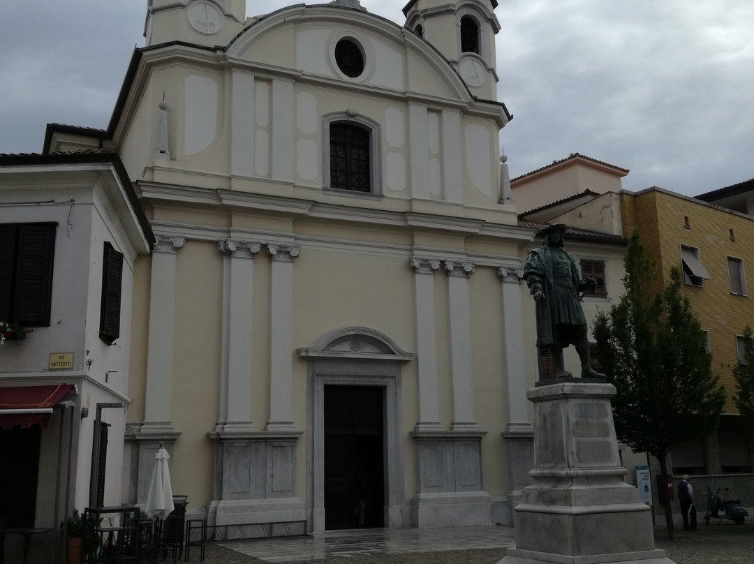 Santuario Maria Santissima Rosa Mistica-科尔蒙斯必去景点