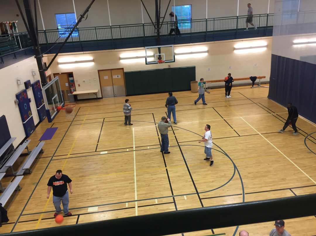 Niles-Buchanan YMCA-Niles必去景点