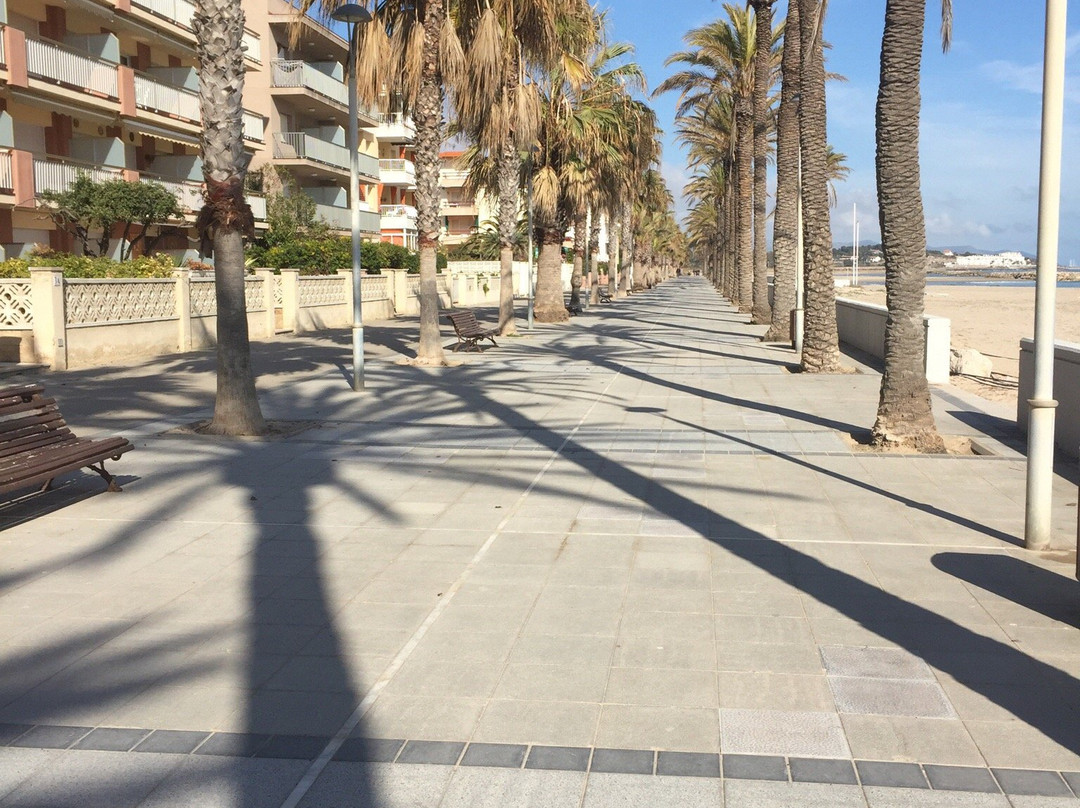 Platja del Ibersol-比利亚努埃瓦－赫尔特鲁必去景点