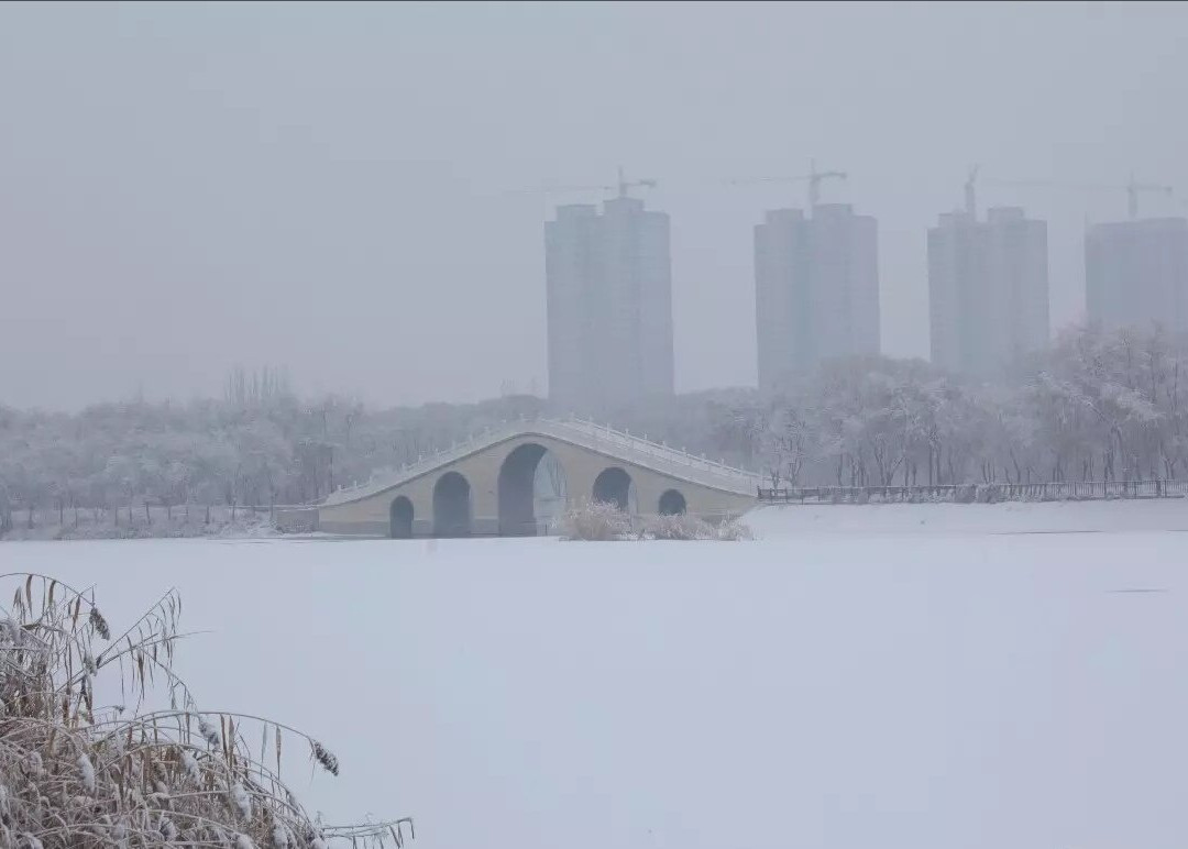 昆仑湖公园景点图片