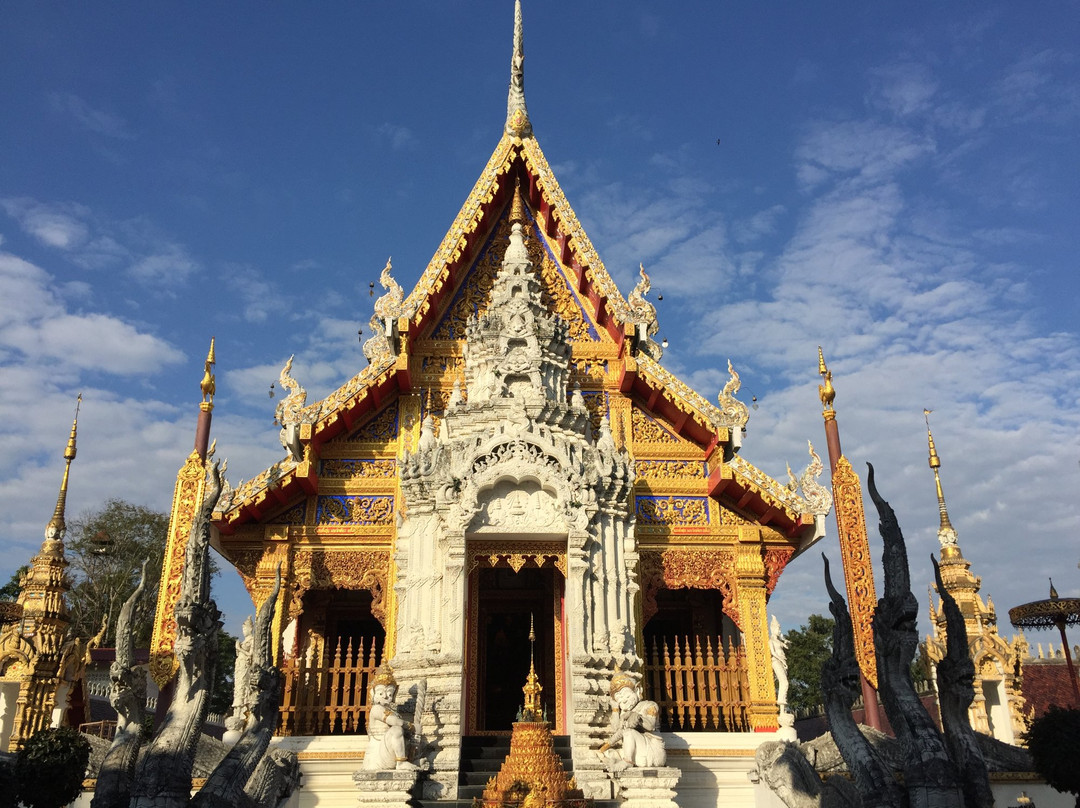 Wat Phra That Su Thon Mongkhon Khiri景点图片