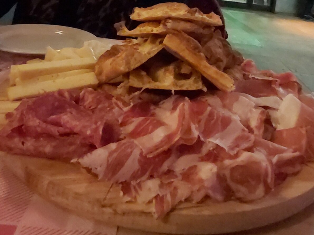 LArlecchino Show Bar