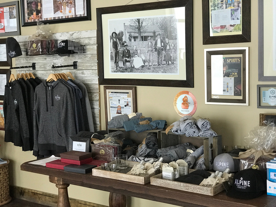 Alpine Distilling-帕克城必去景点