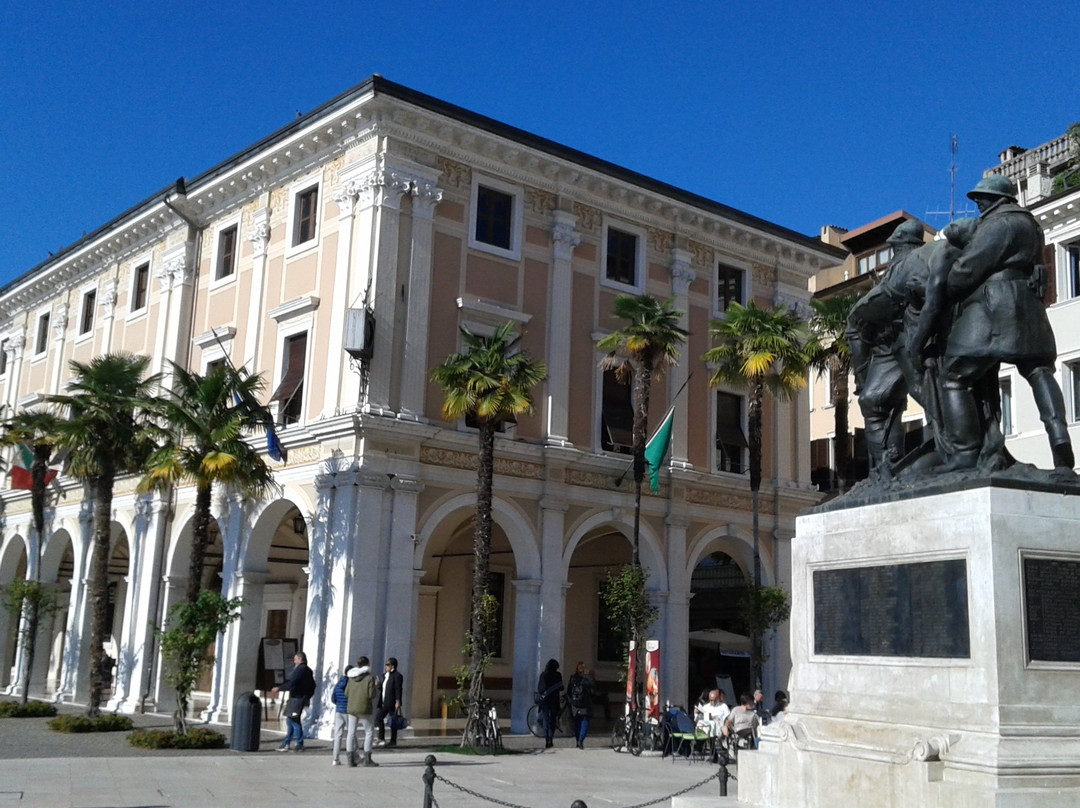 Palazzo della Magnifica Patria di Salo景点图片