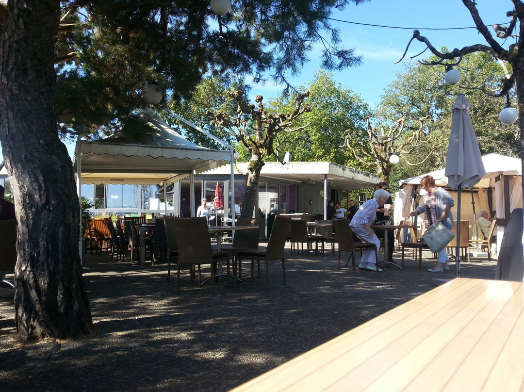 Romainmotier餐馆和美食-Restaurant de la Piscine de la Venoge