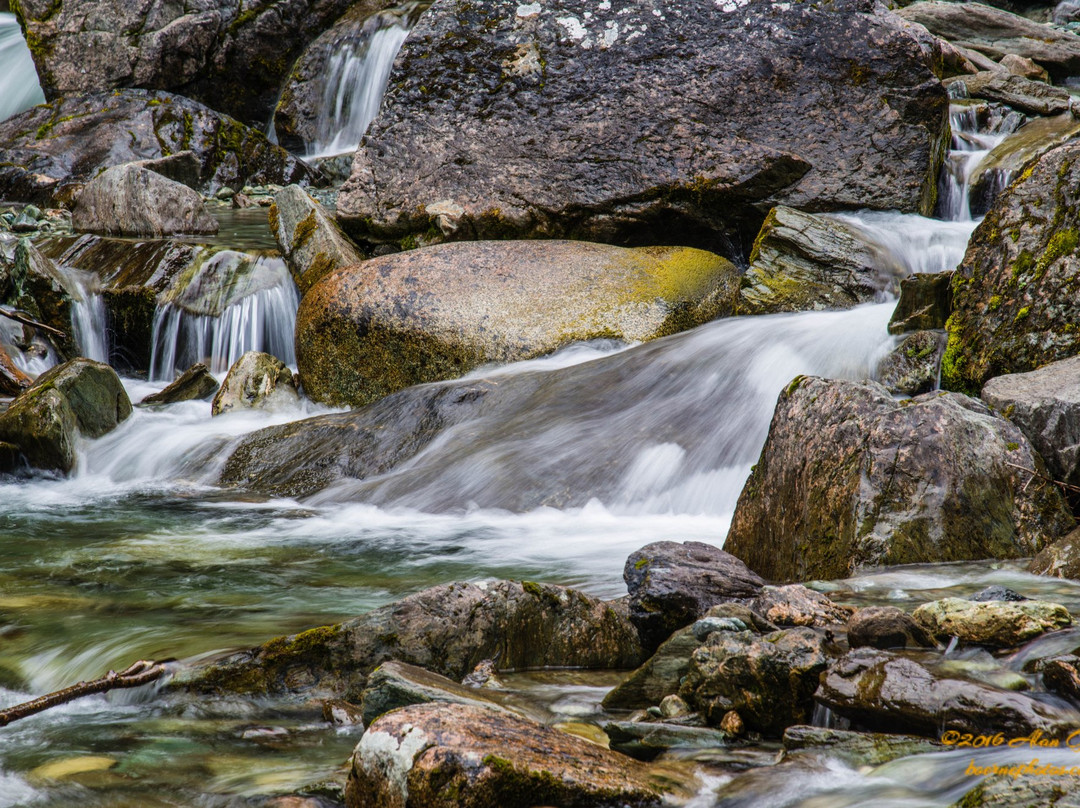 Liberty Falls State Recreation Site-Chitina必去景点