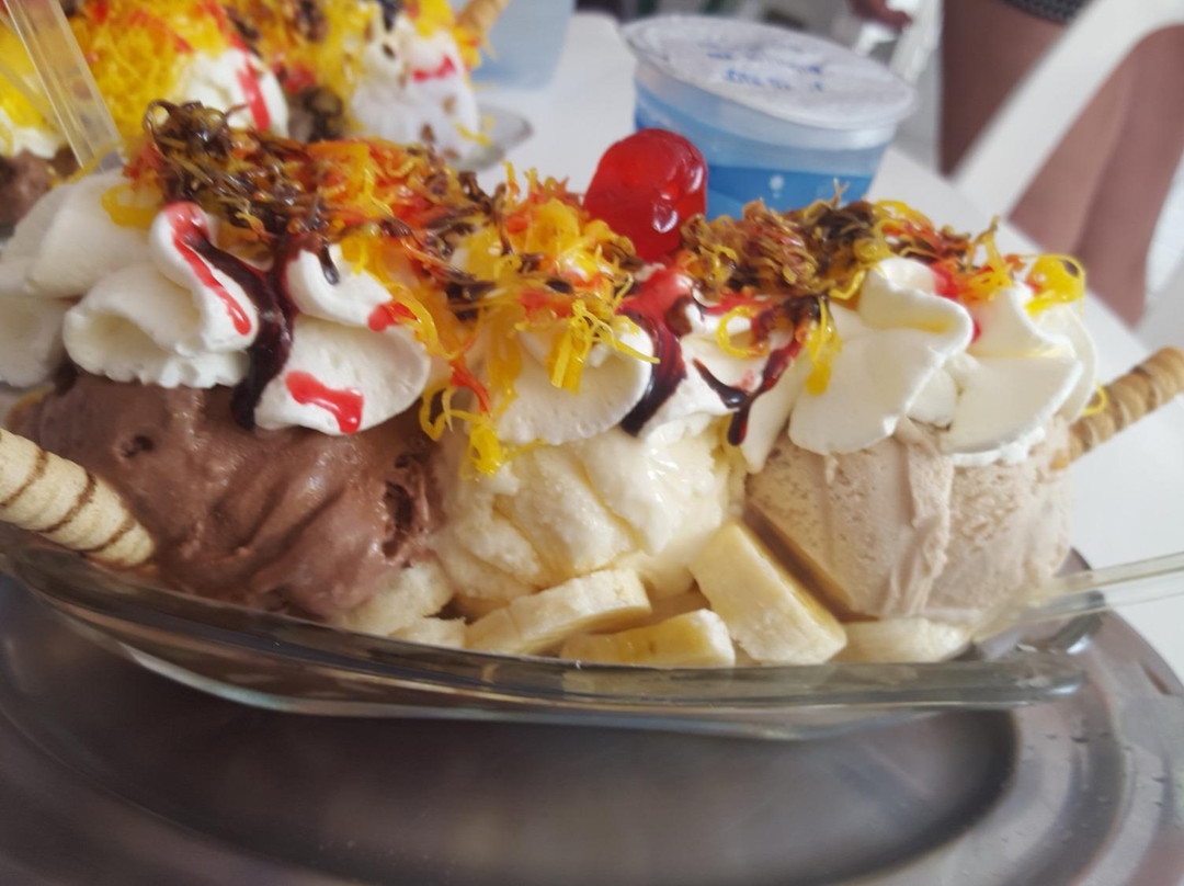 Capao da Canoa餐馆和美食-Sorveteria Gelfs