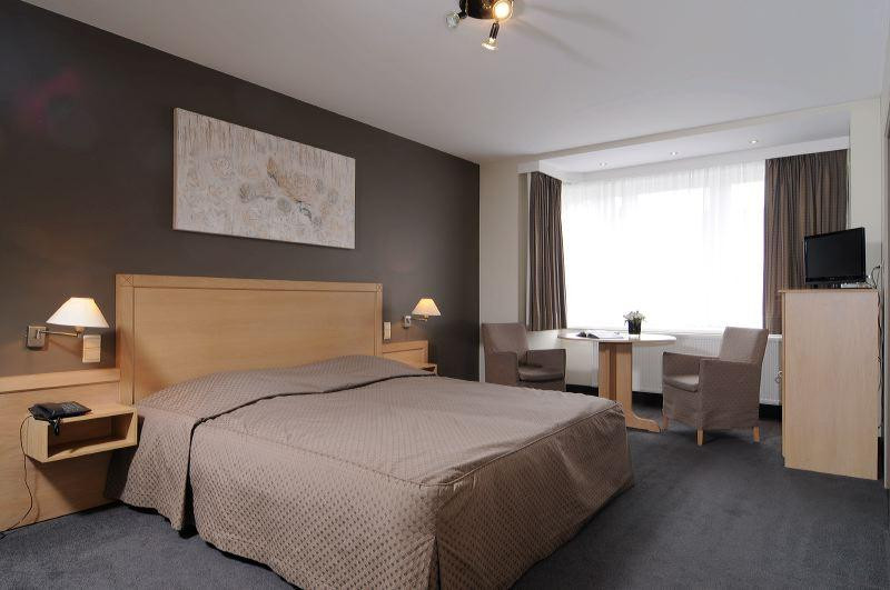 阿卡德斯酒店主图