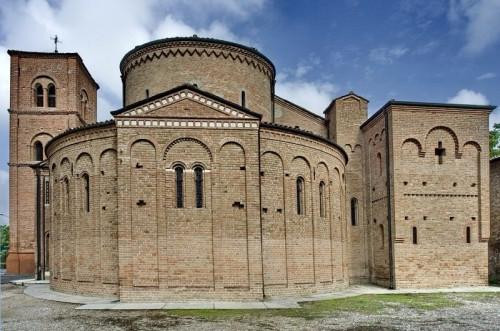 Pieve Romanica Di Santa Maria Della Neve景点图片