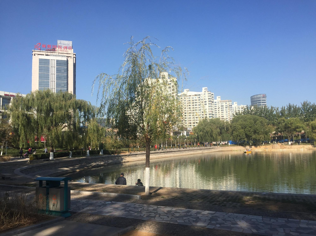 秦皇岛人民公园-秦皇岛市必去景点